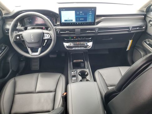 New 2025 Lincoln Corsair Reserve w/ Equipment Group 202A image 15