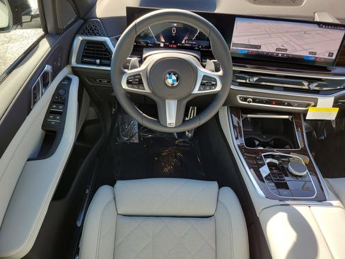 New 2026 BMW X5 sDrive40i w/ M Sport Package image 11