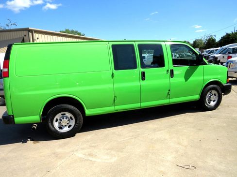 Used 2013 Chevrolet Express 3500 3500 Cargo Extended image 30