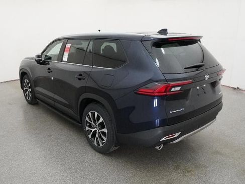 New 2026 Toyota Grand Highlander AWD Hybrid image 6