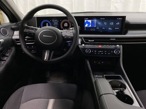 New 2025 Hyundai Sonata SEL image 5
