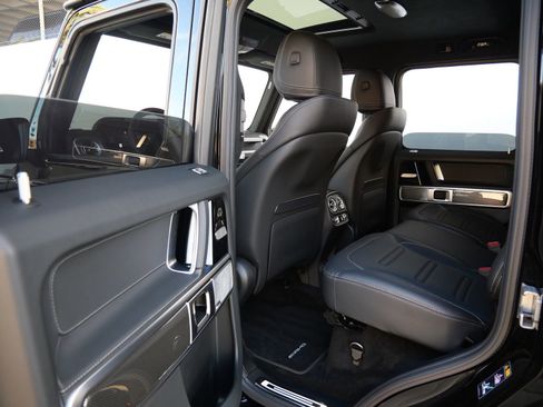 Used 2025 Mercedes-Benz G 580 w/ EQ Technology image 17