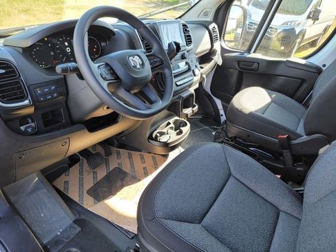 New 2025 RAM ProMaster 3500 w/ Quick Order Package 22G SLT image 12