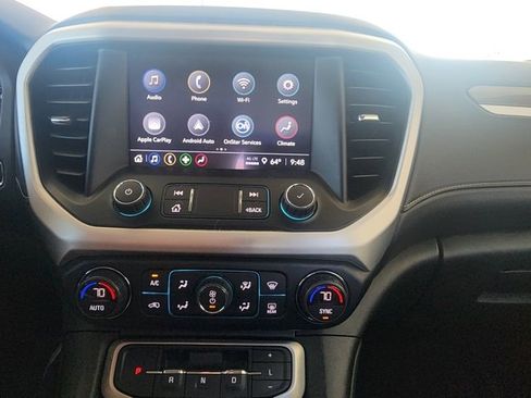 Used 2023 GMC Acadia SLE image 14