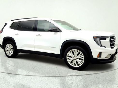 Used 2024 GMC Acadia Elevation w/ Luxury Package AWD/4WD image 3