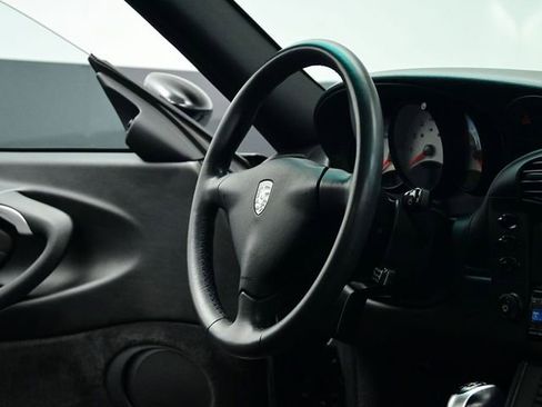 Used 2000 Porsche 911 Carrera image 38