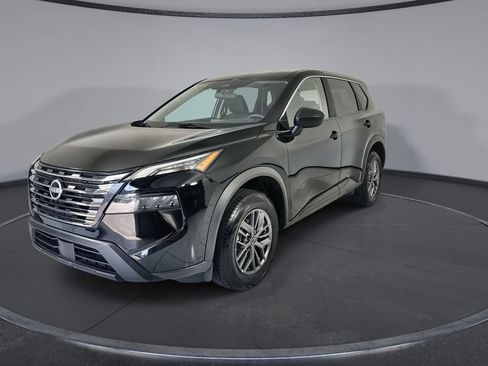 Used 2024 Nissan Rogue S AWD/4WD image 4