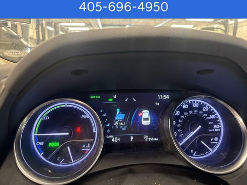 Used 2020 Toyota Camry XLE image 14