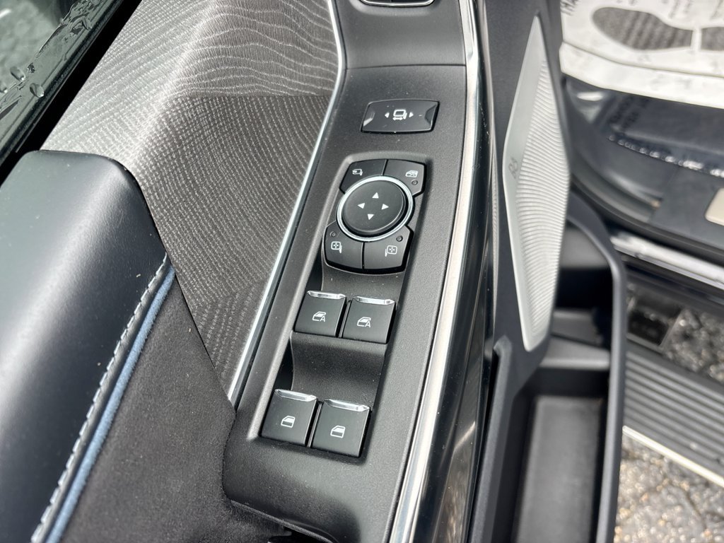 Certified 2025 Ford F250 Platinum AWD/4WD image 29