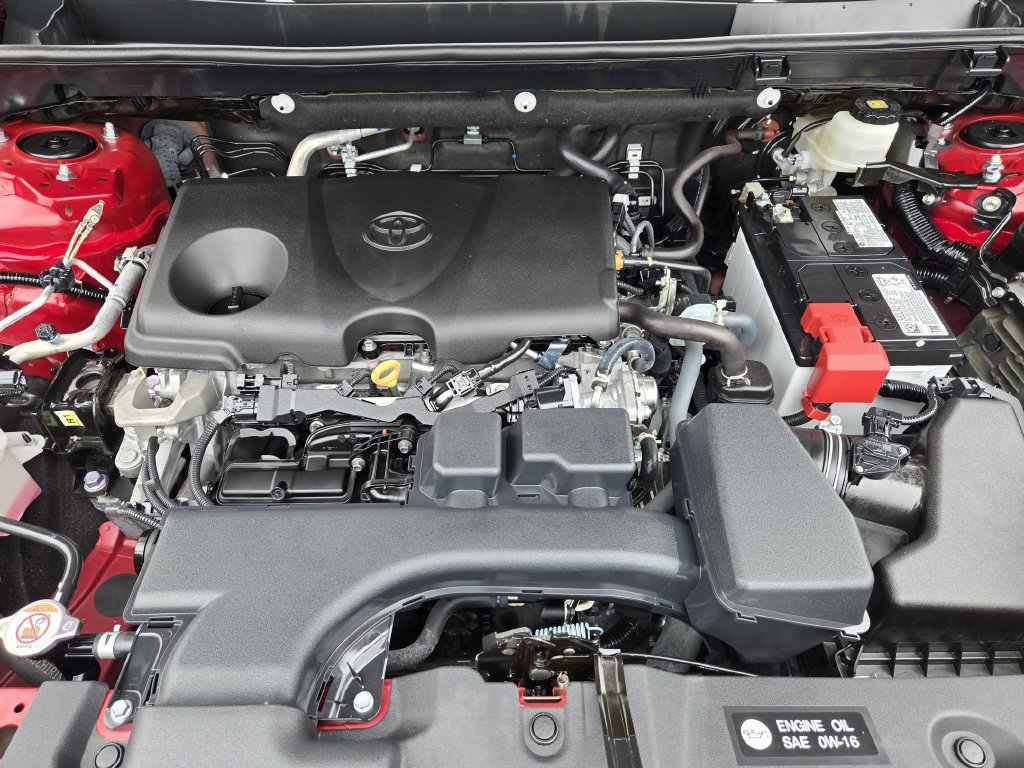 Certified 2024 Toyota RAV4 LE FWD image 24