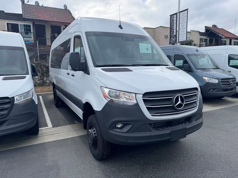 New 2024 Mercedes-Benz Sprinter 3500 image 1