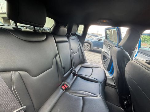 Used 2025 Jeep Compass Limited AWD/4WD image 20