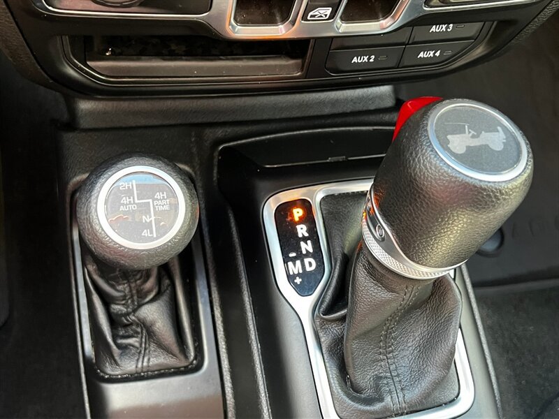 Used 2023 Jeep Wrangler Unlimited w/ Cold Weather Group AWD/4WD image 32