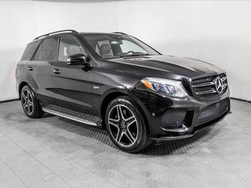 Used 2017 Mercedes-Benz GLE 43 AMG 4MATIC image 11