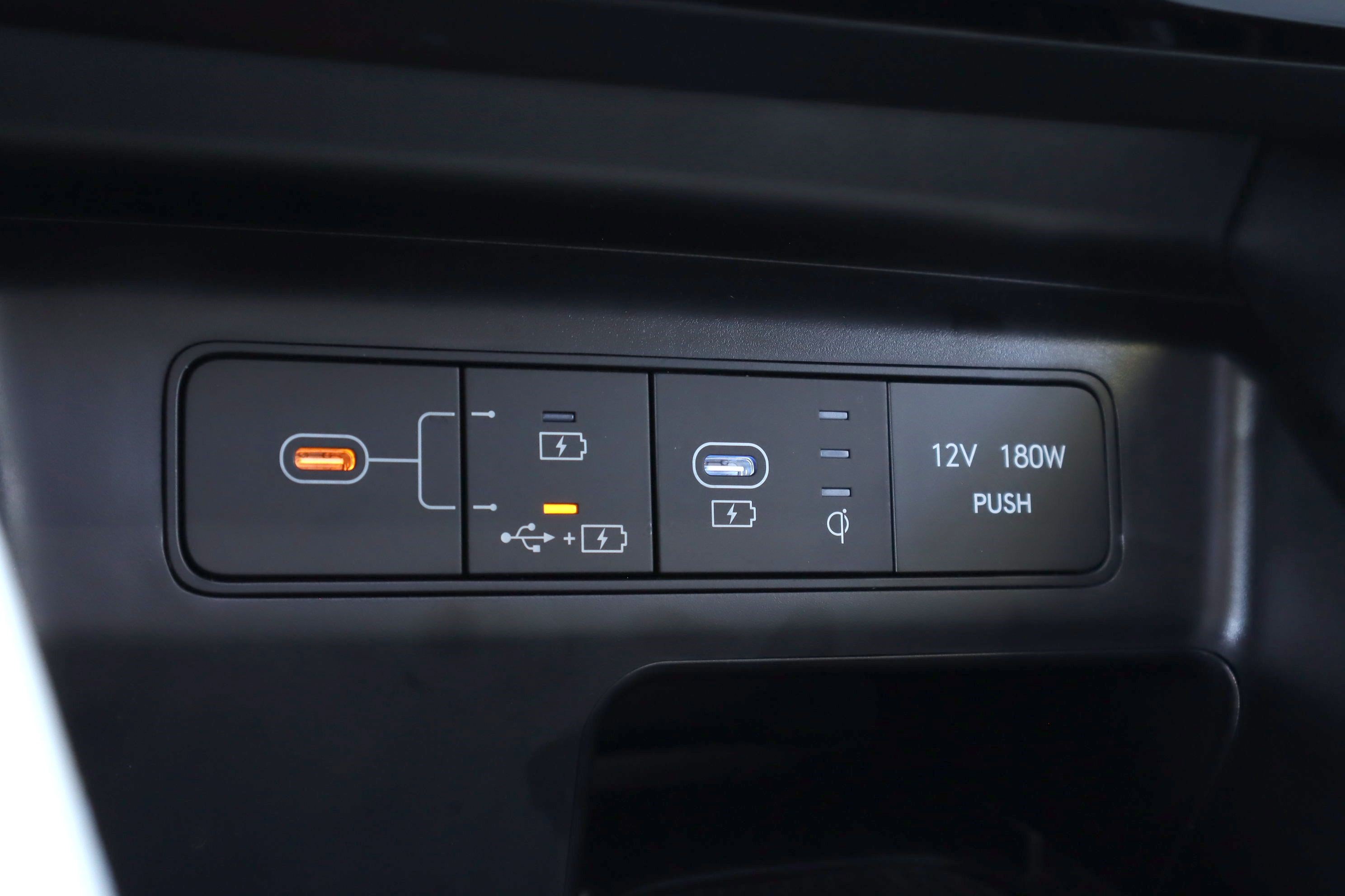 Used 2025 Hyundai Tucson SEL AWD/4WD image 25