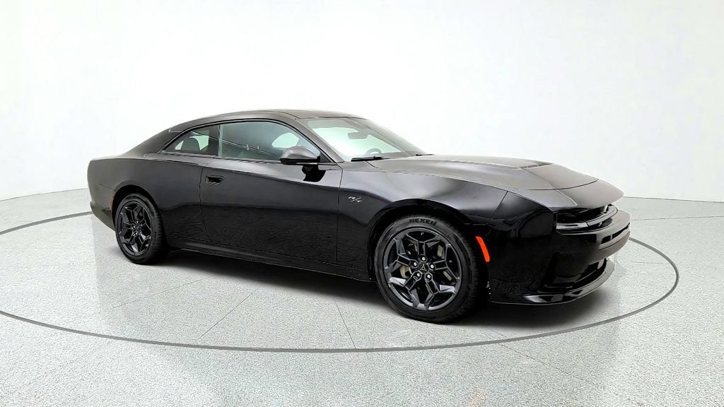Used 2026 Dodge Charger R/T w/ Blacktop Package AWD/4WD image 3