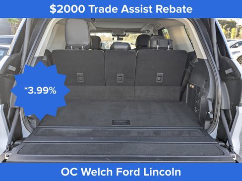 Certified 2025 Lincoln Navigator Reserve image 14