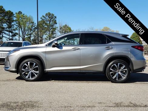 Used 2022 Lexus RX 350 FWD w/ Premium Package image 2