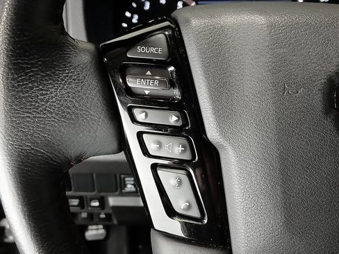 Used 2023 Nissan Frontier PRO-4X w/ Pro Convenience Package image 30