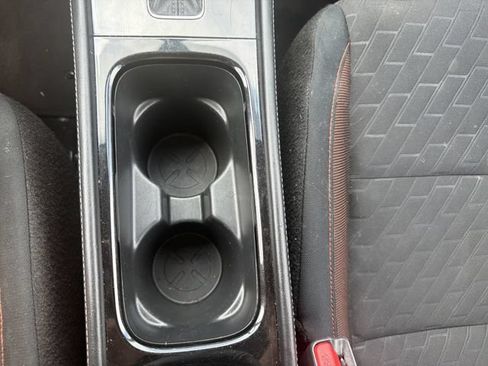 Used 2024 Nissan Kicks SR FWD image 31