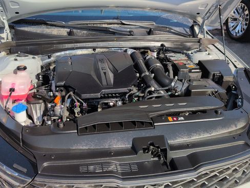 Certified 2024 Kia K5 GT w/ GT1 Package image 17