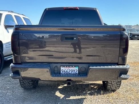 Used 2016 GMC Sierra 1500 SLT w/ All-Terrain Package AWD/4WD image 6