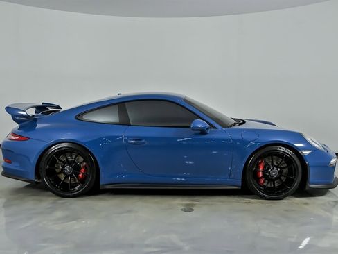 Used 2015 Porsche 911 GT3 RWD image 14