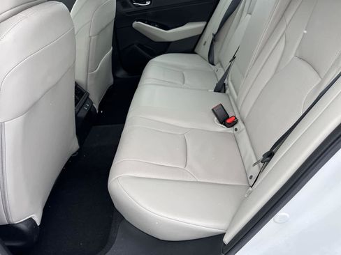 Used 2025 Honda Accord Touring image 14