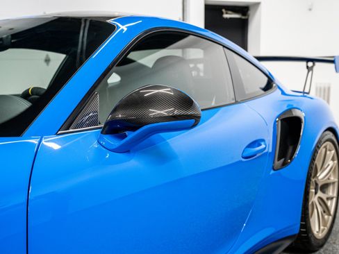 Used 2018 Porsche 911 GT2 RS RWD image 44