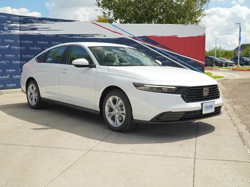 New 2025 Honda Accord LX image 3