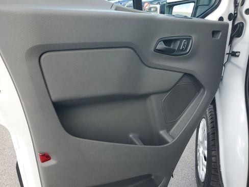 Used 2024 Ford Transit 250 Low Roof w/ Exterior Upgrade Package image 24