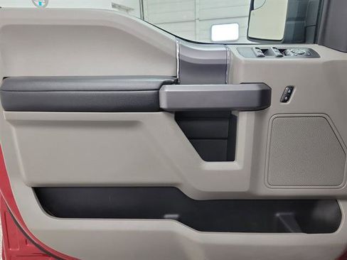 Used 2020 Ford F150 XLT w/ XTR Package image 17