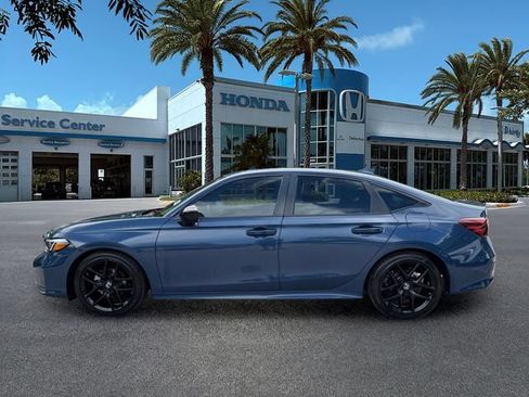 Used 2025 Honda Civic Sport image 5
