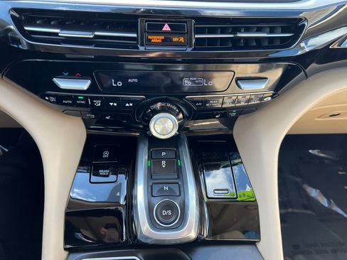 Certified 2023 Acura MDX SH-AWD w/ Technology Package image 20