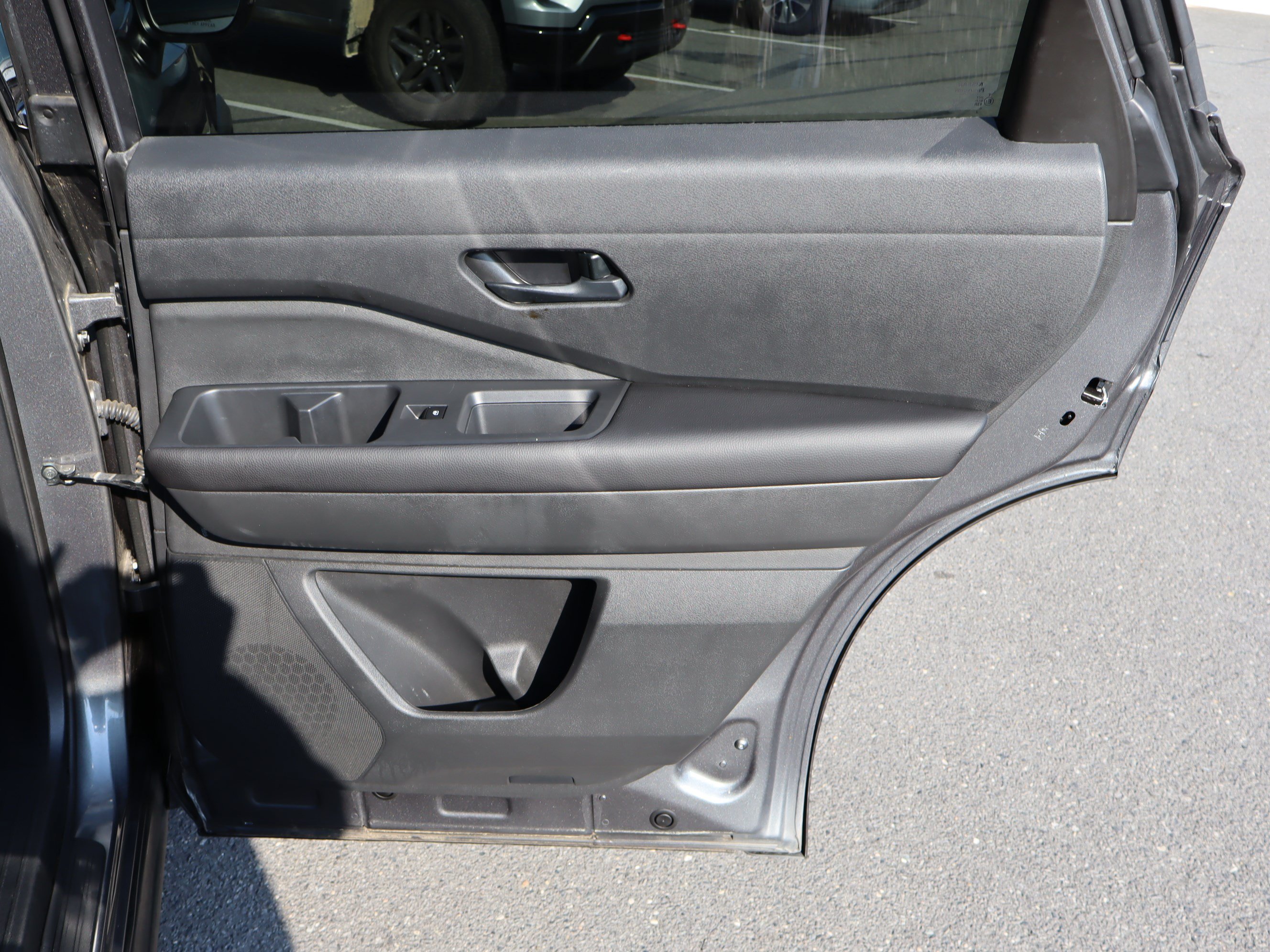 Used 2023 Nissan Pathfinder Rock Creek AWD/4WD image 35