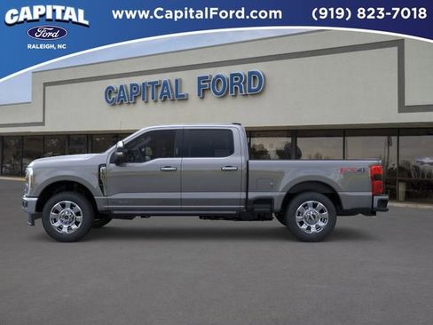 New 2026 Ford F250 4x4 Crew Cab Super Duty image 3