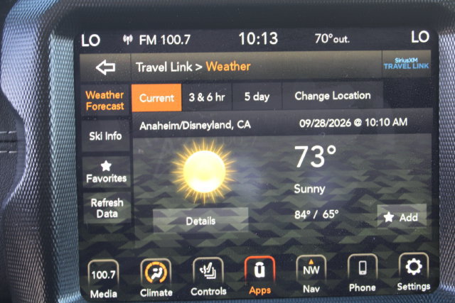 Used 2023 Jeep Wrangler Unlimited Sahara w/ Cold Weather Group AWD/4WD image 32