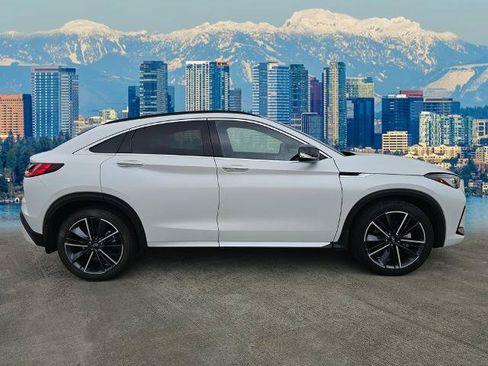 Certified 2023 INFINITI QX55 Luxe w/ Cargo Package AWD/4WD image 8