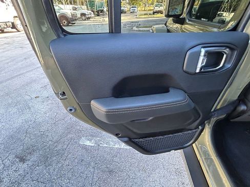 New 2025 Jeep Wrangler Unlimited Rubicon 392 image 47