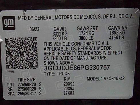 Used 2023 Chevrolet Silverado 1500 High Country w/ Technology Package image 47