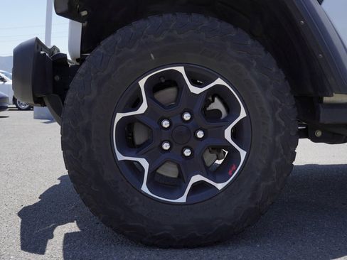 Certified 2023 Jeep Wrangler Unlimited Rubicon image 11