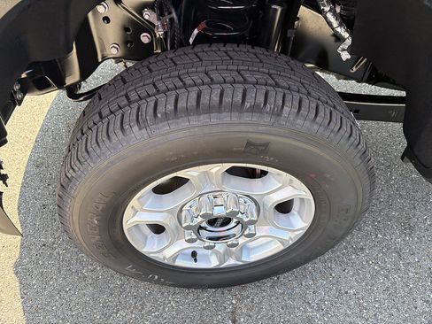 New 2026 Ford F350 XLT AWD/4WD image 9