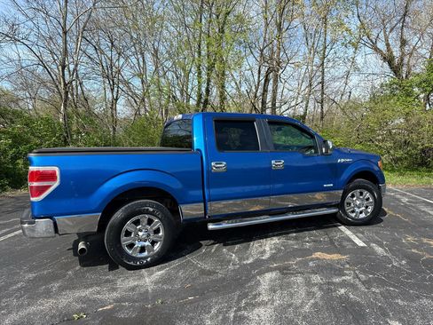 Used 2012 Ford F150 XLT w/ XLT Chrome Pkg image 2