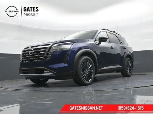 New 2026 Nissan Pathfinder SL w/ SL Premium Package AWD/4WD image 45