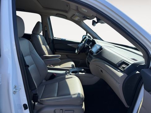 Used 2023 Honda Ridgeline RTL-E image 19