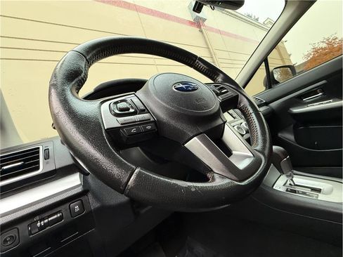 Used 2017 Subaru Crosstrek 2.0i Premium w/ Popular Package #2 image 11