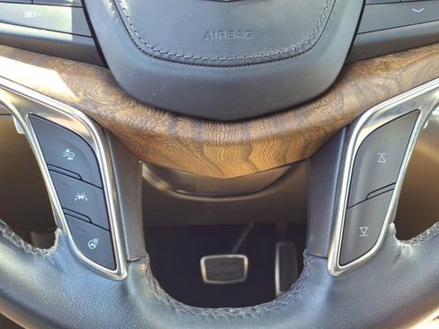 Used 2023 Cadillac XT5 Sportv w/ Platinum Package AWD/4WD image 32