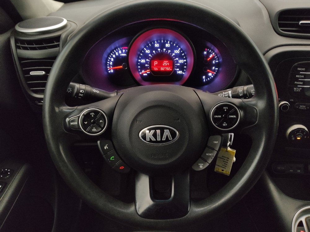 Used 2014 Kia Soul FWD image 22