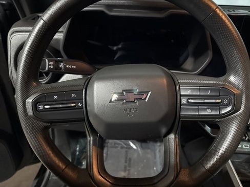 Used 2024 Chevrolet Colorado Trail Boss w/ Advanced Trailering Package image 9