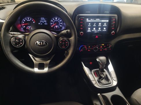 Used 2021 Kia Soul LX FWD image 22
